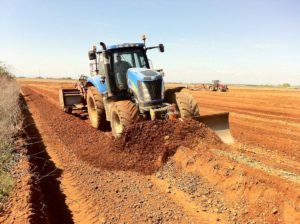 nivelacion de fincas y desmontes